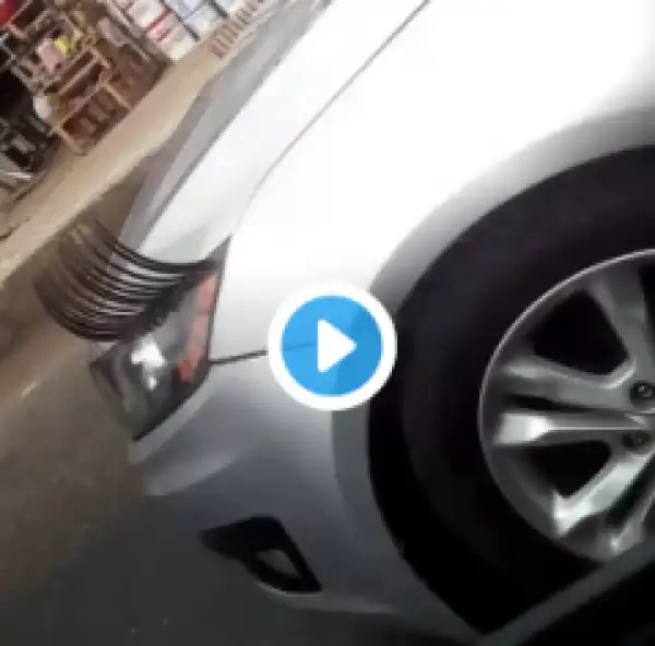 Car With Eye Lashes Spotted In Lagos (Photo)